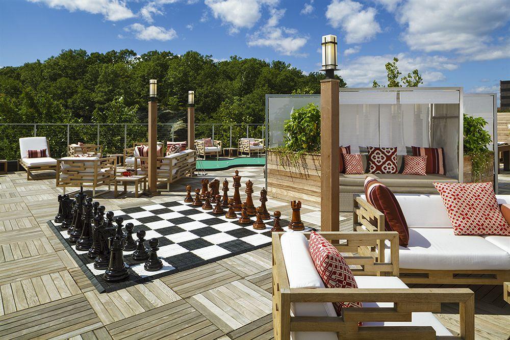 The Watershed Norwalk Hotell Exteriör bild