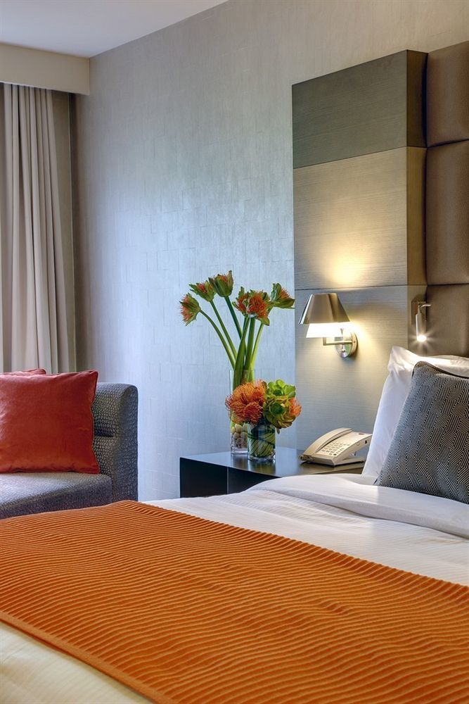 The Watershed Norwalk Hotell Exteriör bild